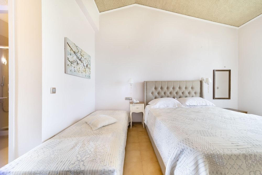 Hotel Agia Markella 10/50