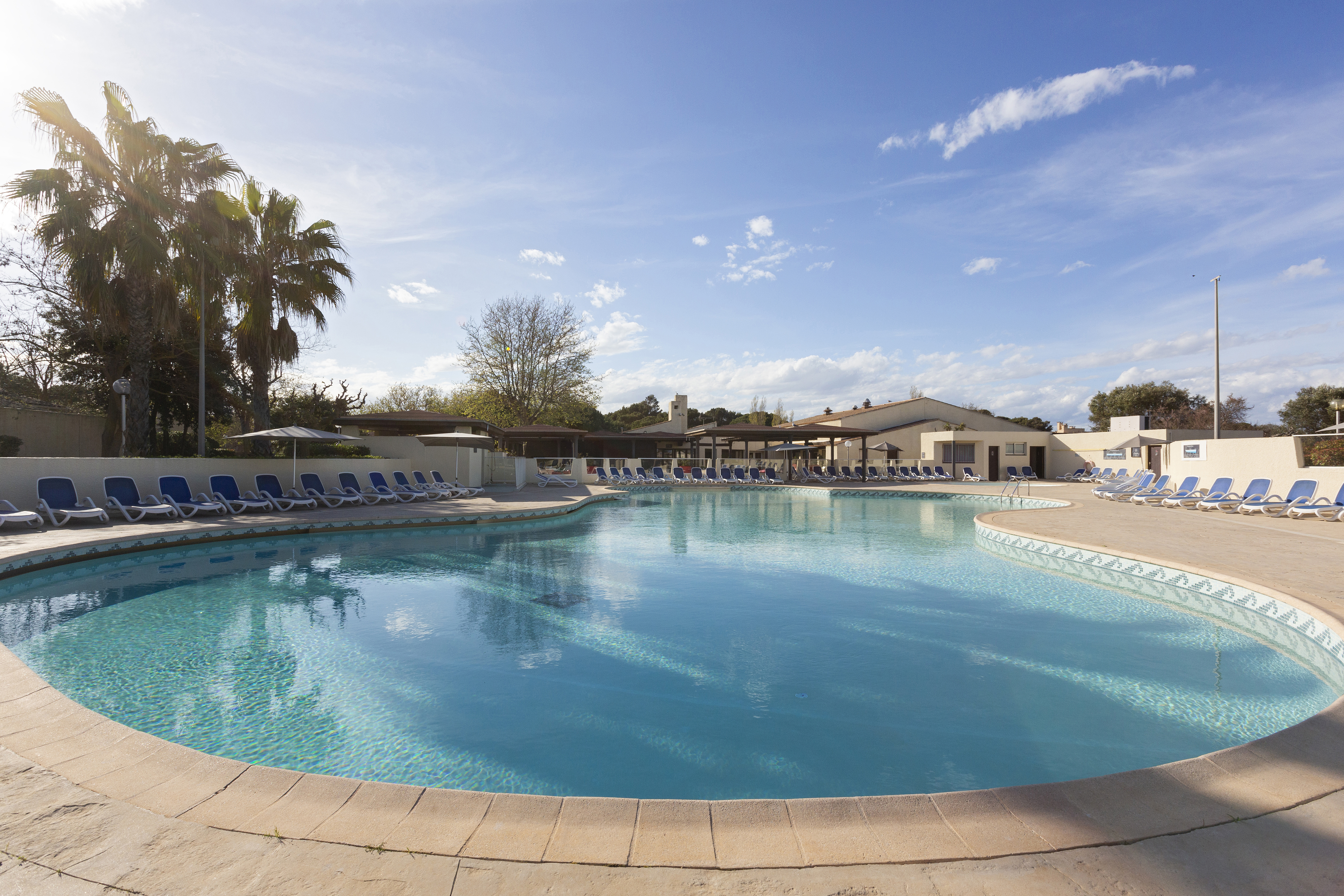 SOWELL HOTELS Les Jardins Du Cap 10/23
