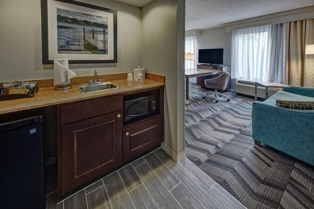 Hampton Inn Suites Clermont 6/41