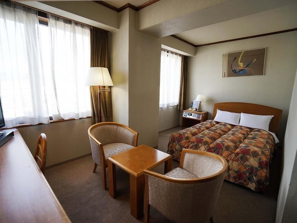 Neyagawa Trend Hotel 16/26