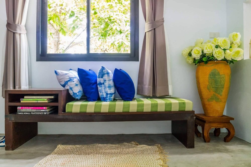 Mukrada House 32/50