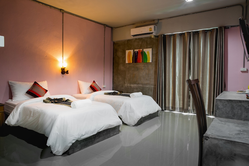 The Guest Hotel - Hostel 14/49