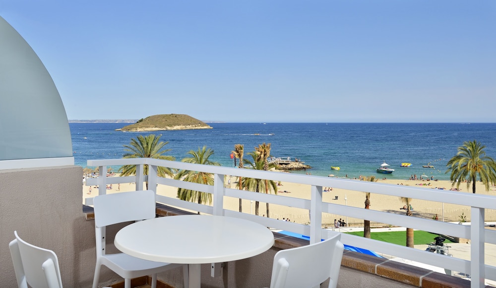 Innside by Melia Wave Calvia 65/76
