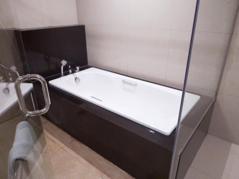 Grandia Hotel 35/66