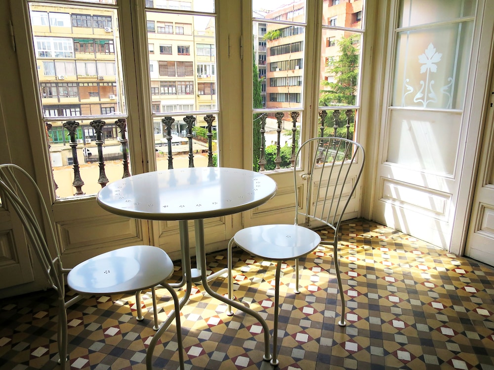 Hostal Balmes Centro 34/50