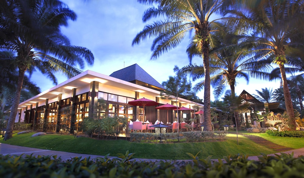 CYBERVIEW RESORT AND SPA photo3