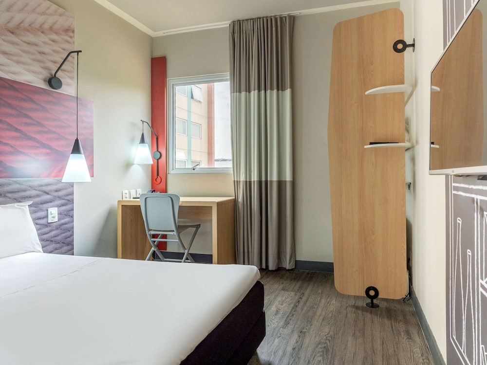 Ibis Piracicaba 30/69