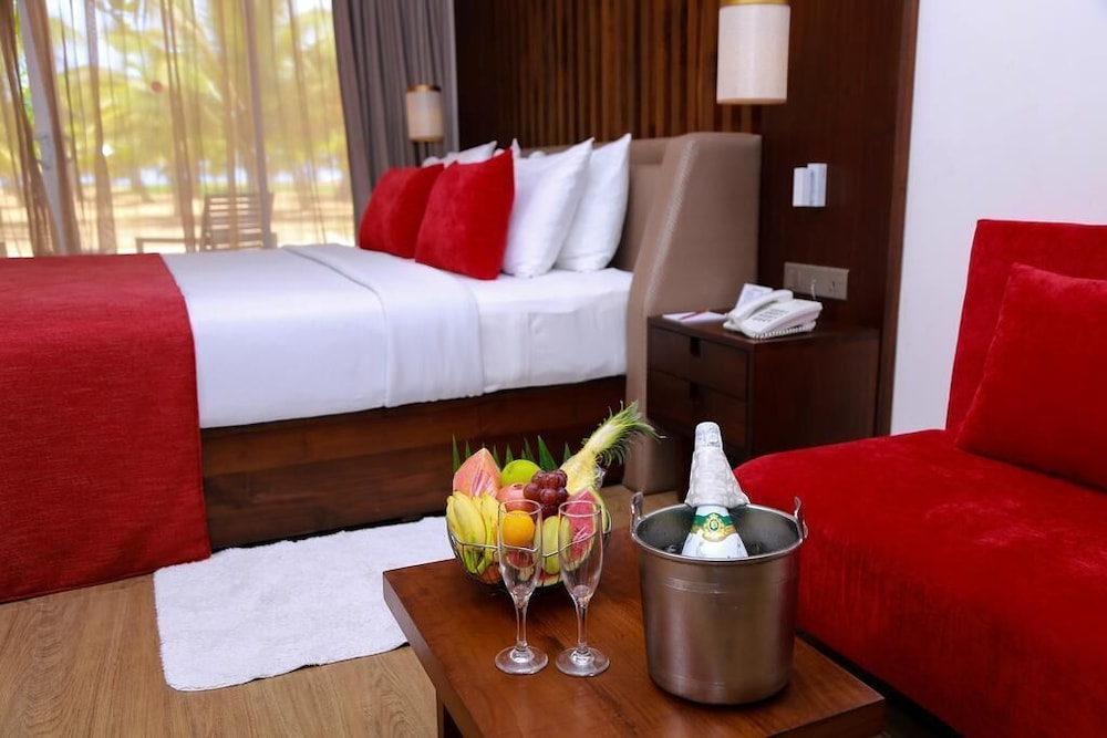 Pegasus Reef Hotel 27/75