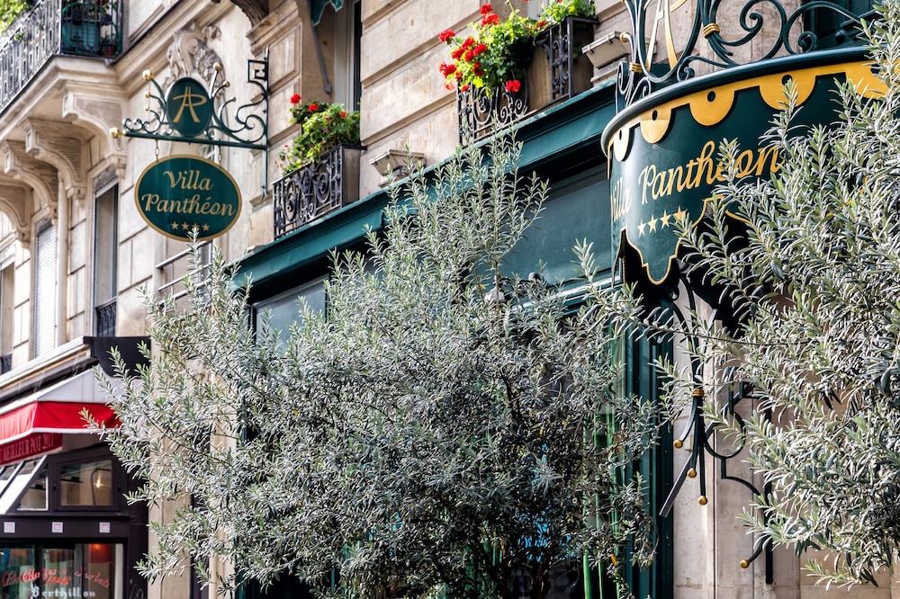 Villa Pantheon Hotel in PARIS