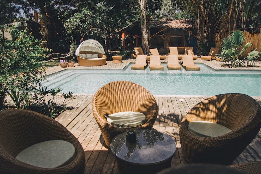 Hibiscus Garden Resort 12/64