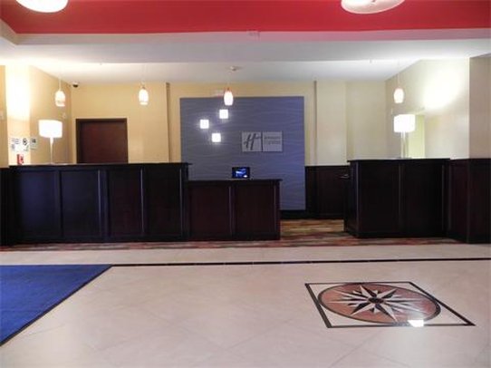 Holiday Inn Express Hotel And Suites Lubbock West 16/57