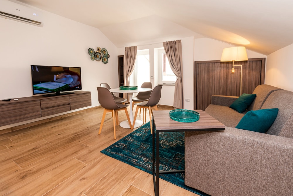 Residence Aurelia Antica 16/33