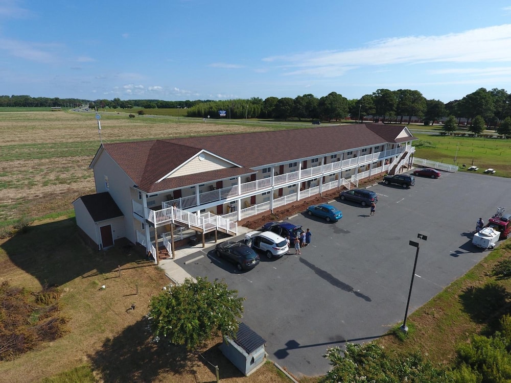 Shore Stay Suites 10/22