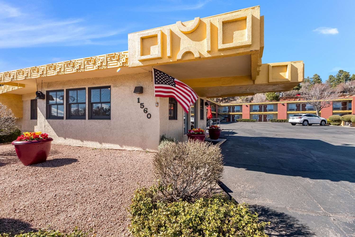 Kings House Motor Hotel, a Dazzler Select by Wyndham 19/21