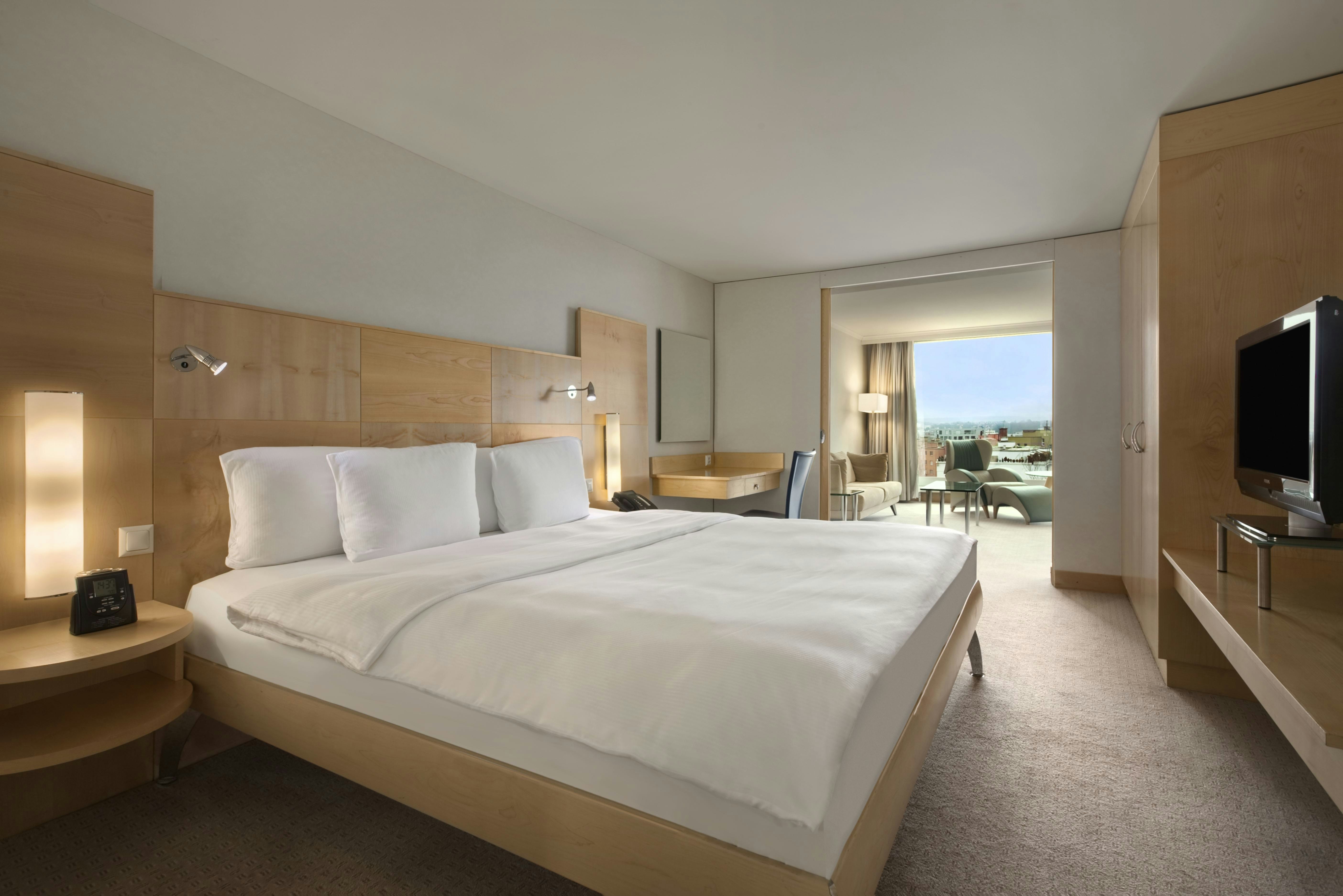 Relaxation, Suite, King Bed