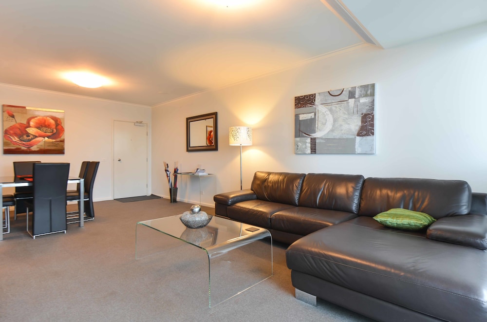 Cityviews 3 Bedroom 13/25