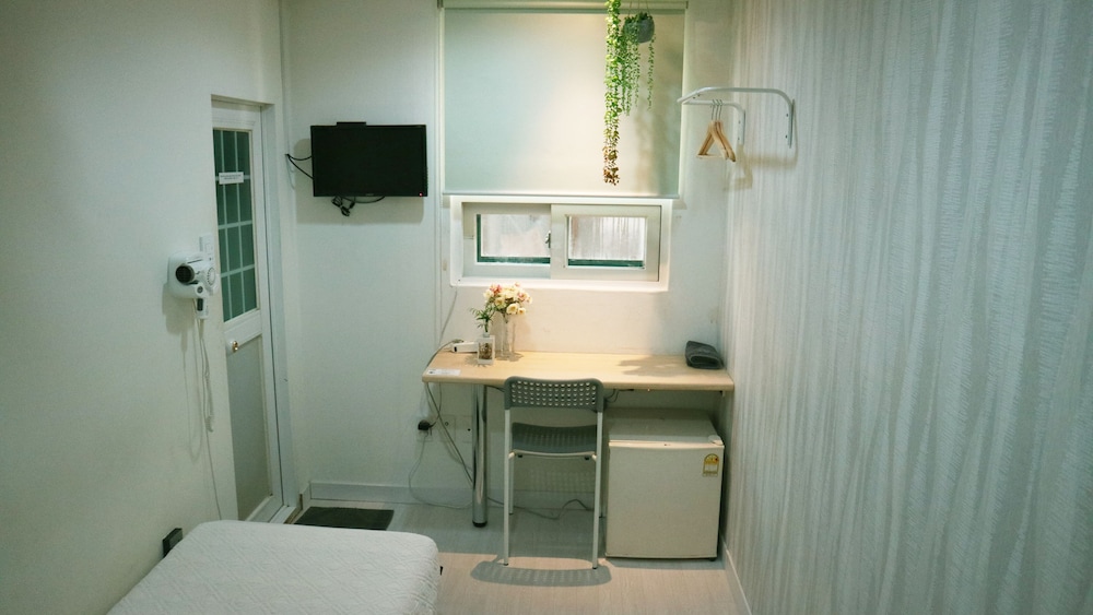 Hostel Korea 30/48