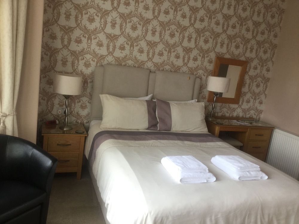 Glenora Guest House 13/57