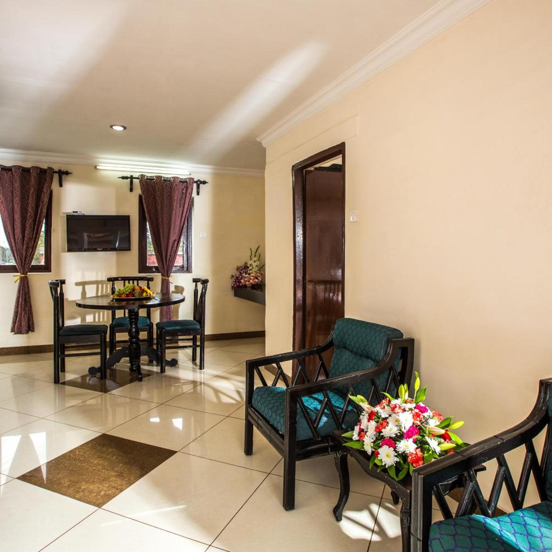 HOTEL LAKEVIEW 14/26