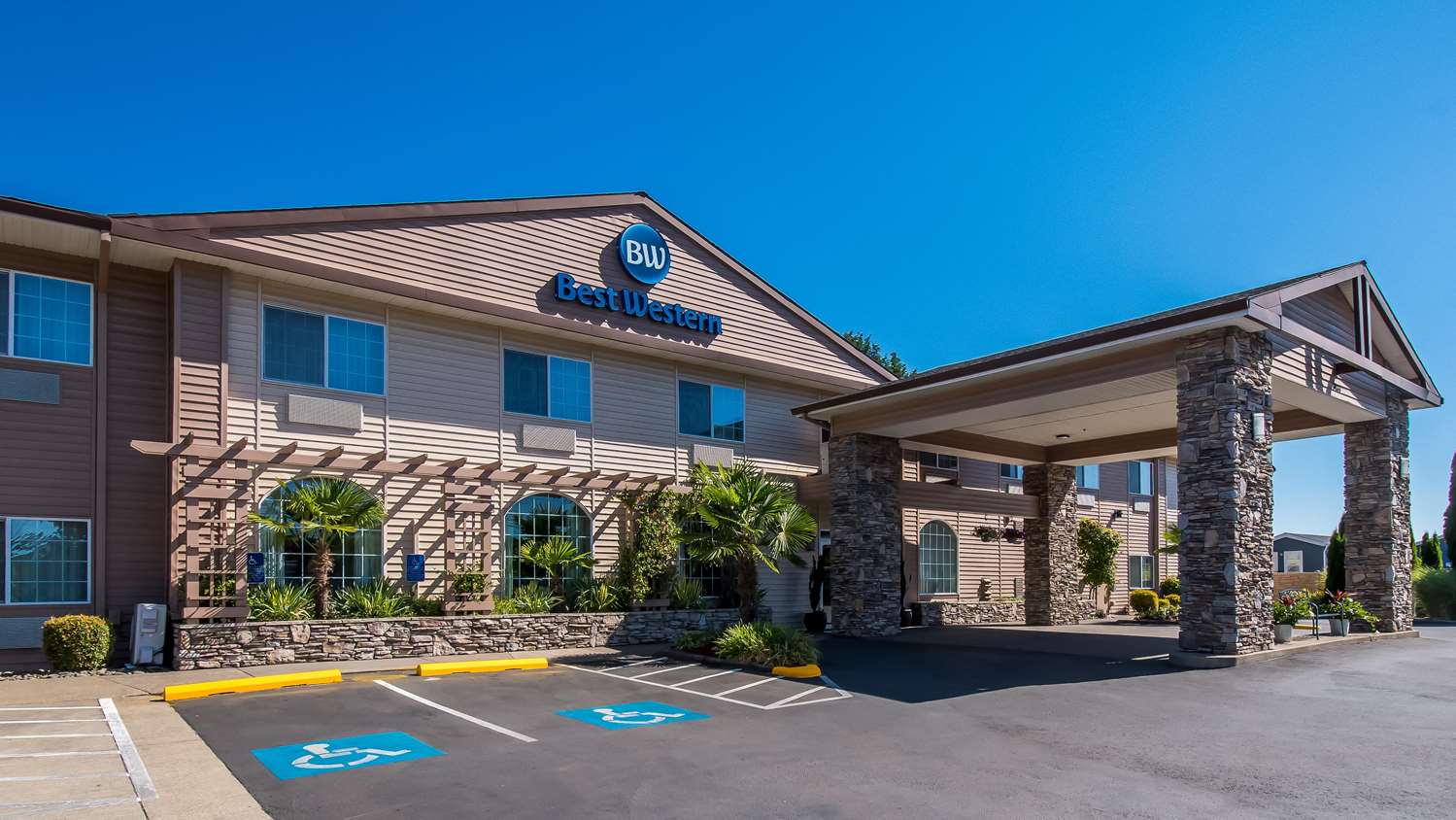 Best Western University Inn & Suites 10/10
