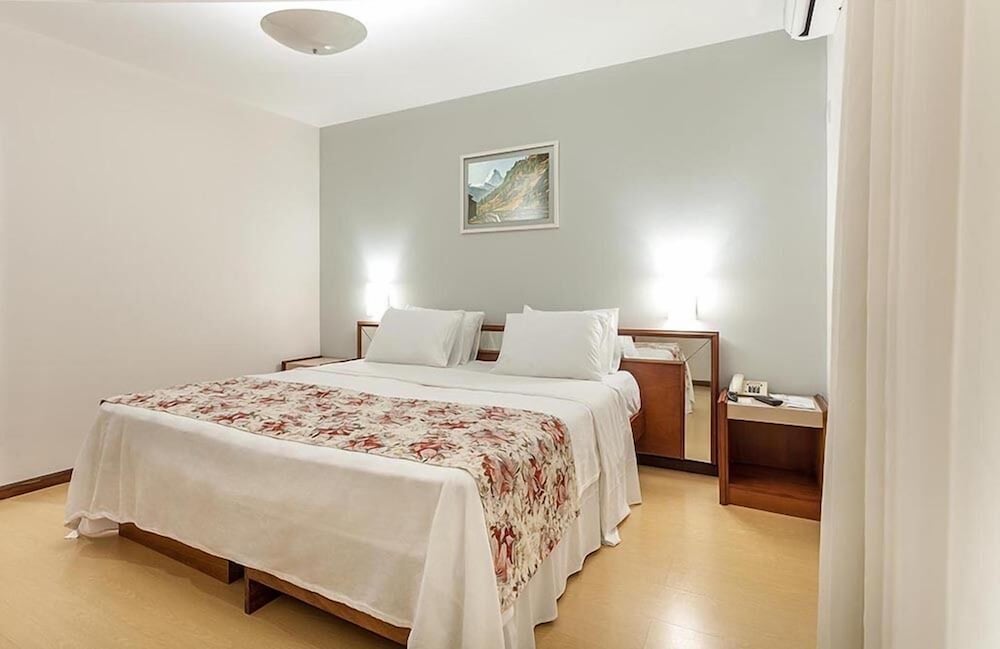 Monthez Hotel & Eventos 12/65