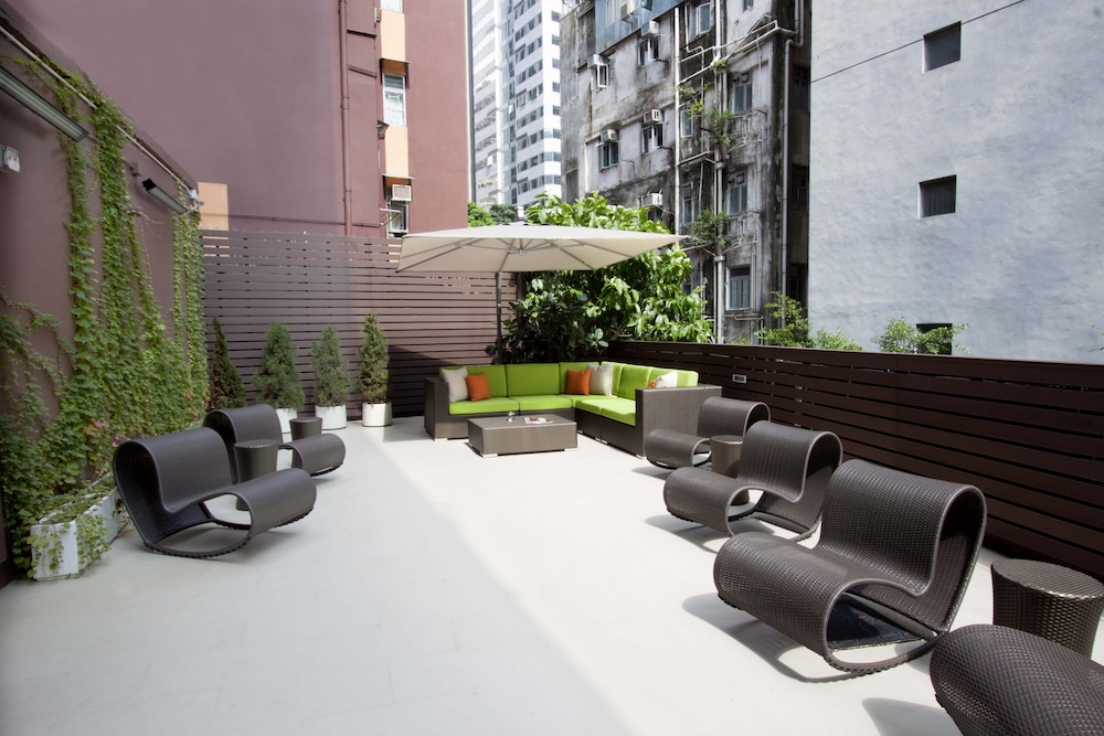Ying nFlo, Hong Kong, Wan Chai 31/58