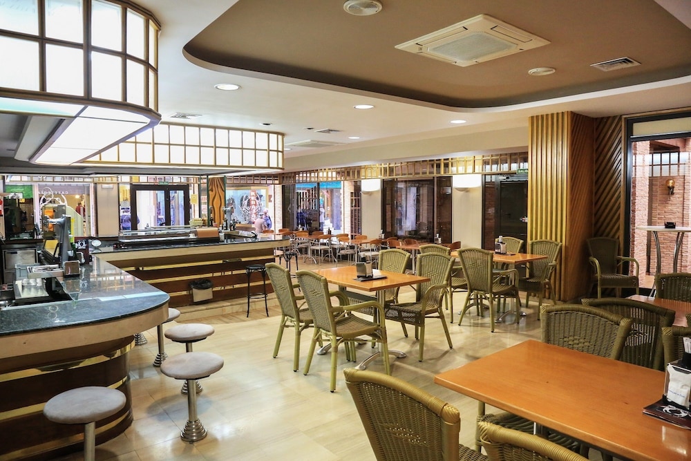 Hotel Las Tablas 14/25