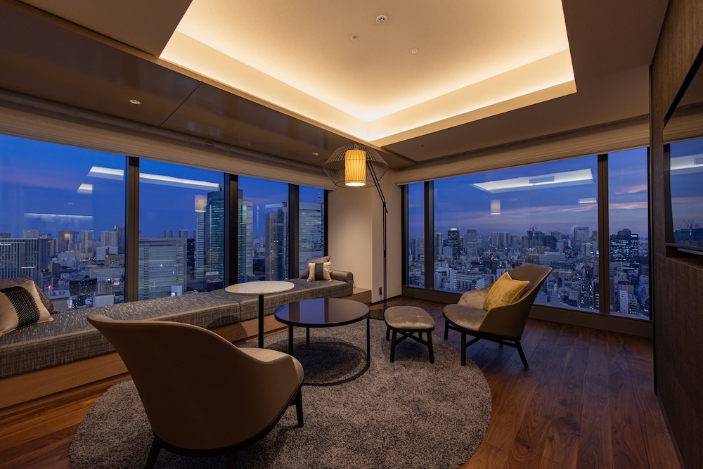 The Blossom Hibiya 44/67