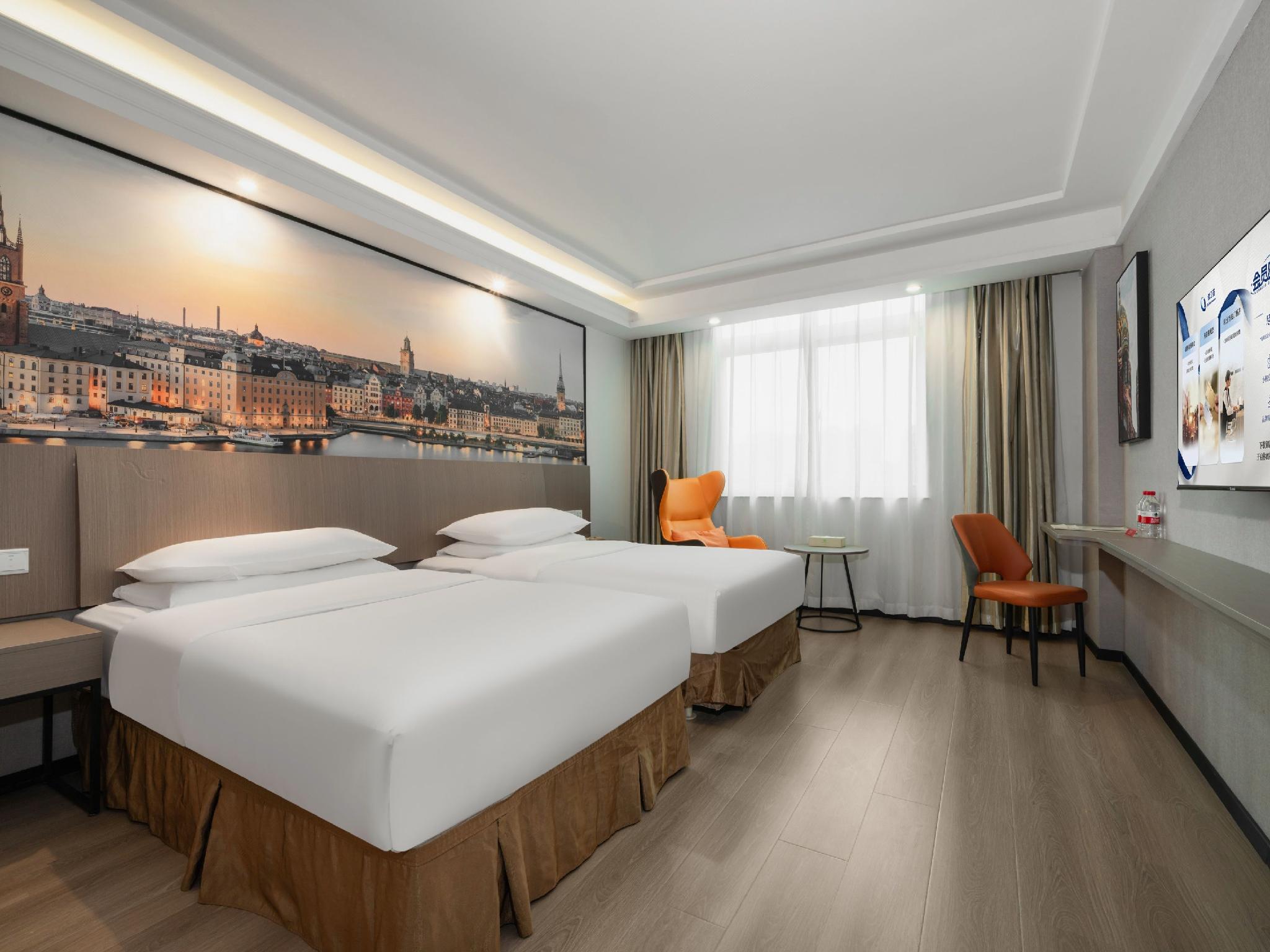 Vienna Hotel (Huizhou Maidi) 18/32