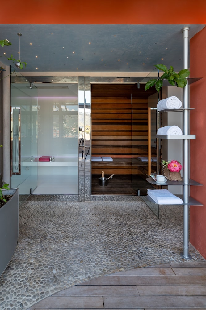 Hotel Minerva 4/50