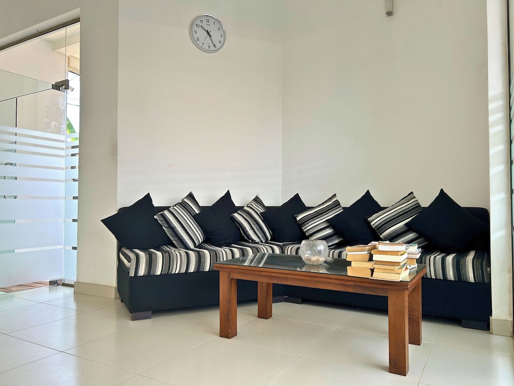 The Suite 262 36/50
