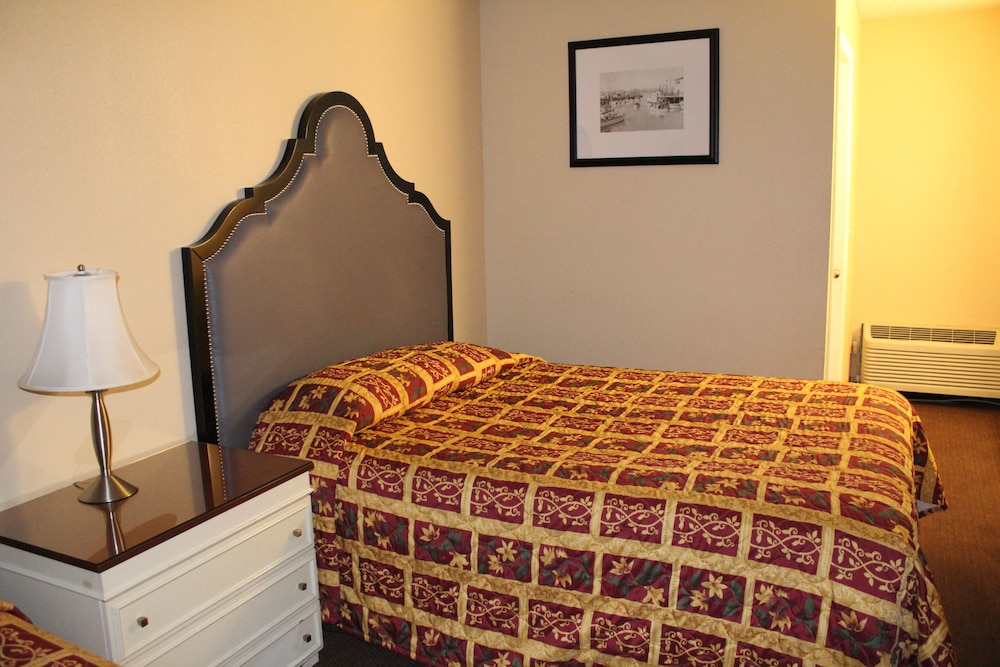Room at King City Motel by OYO Pasco, PASCO - WA