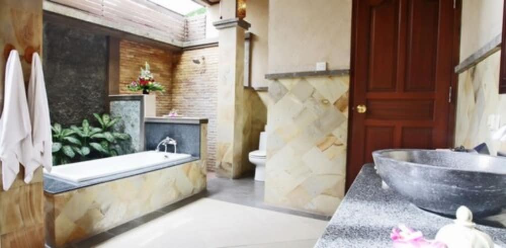 Bali Ayu Hotel And Villas 17/75