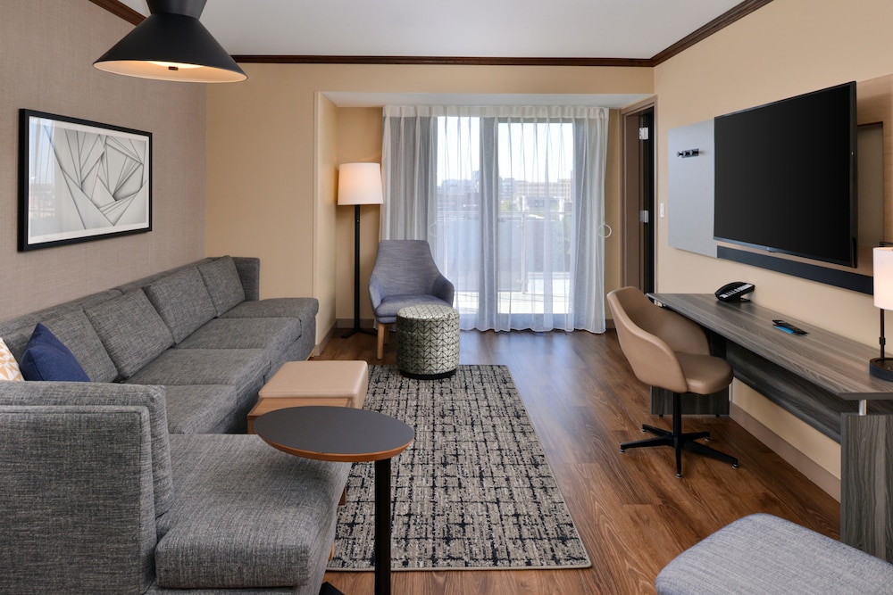 Hyatt Place Chicago Wicker Park 30/50