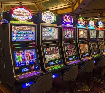 Cliff Castle Casino Hotel 48/63