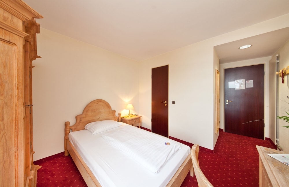 Hotel Madison 53/100