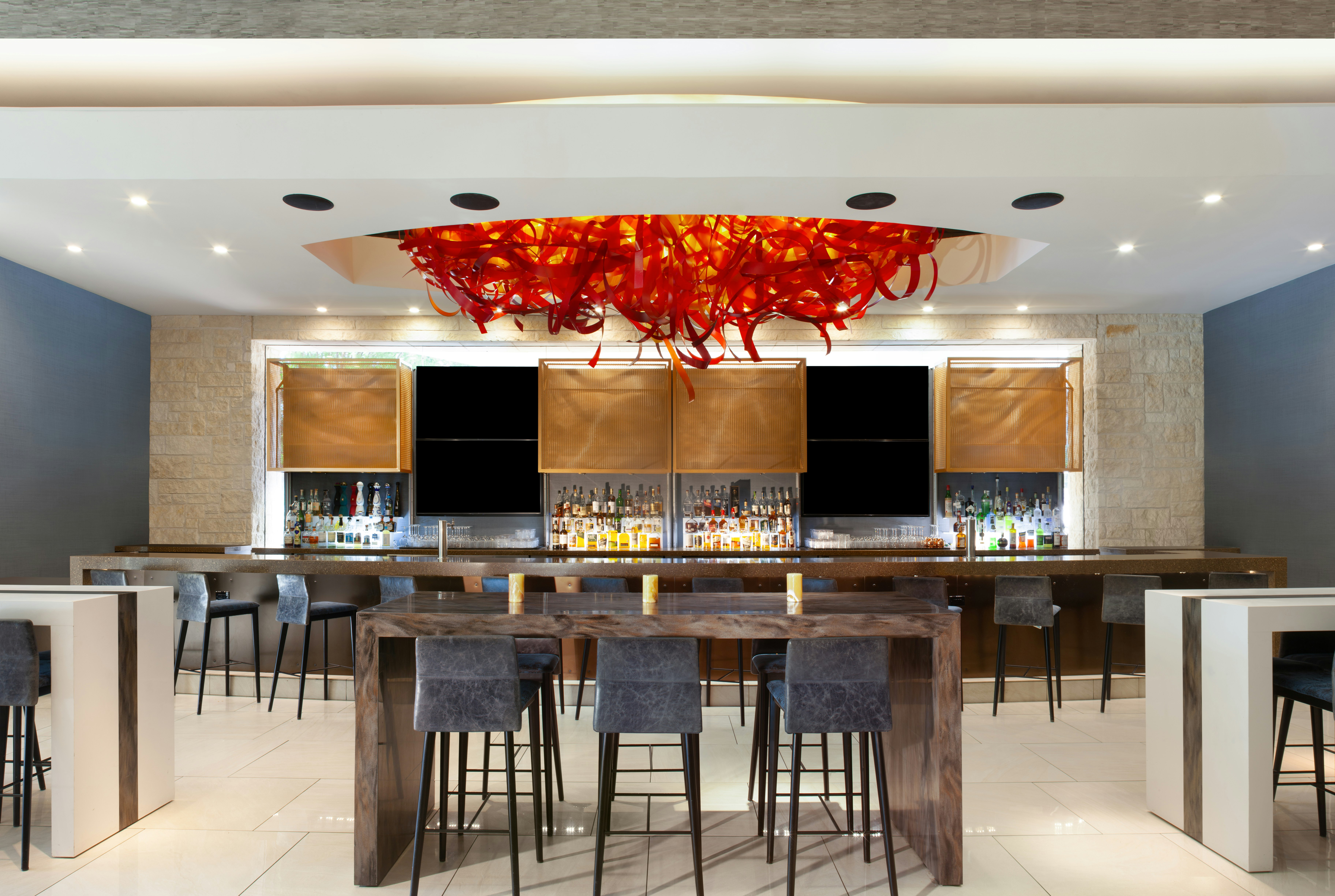 HILTON DALLAS/PLANO GRANITE PARK 67/88