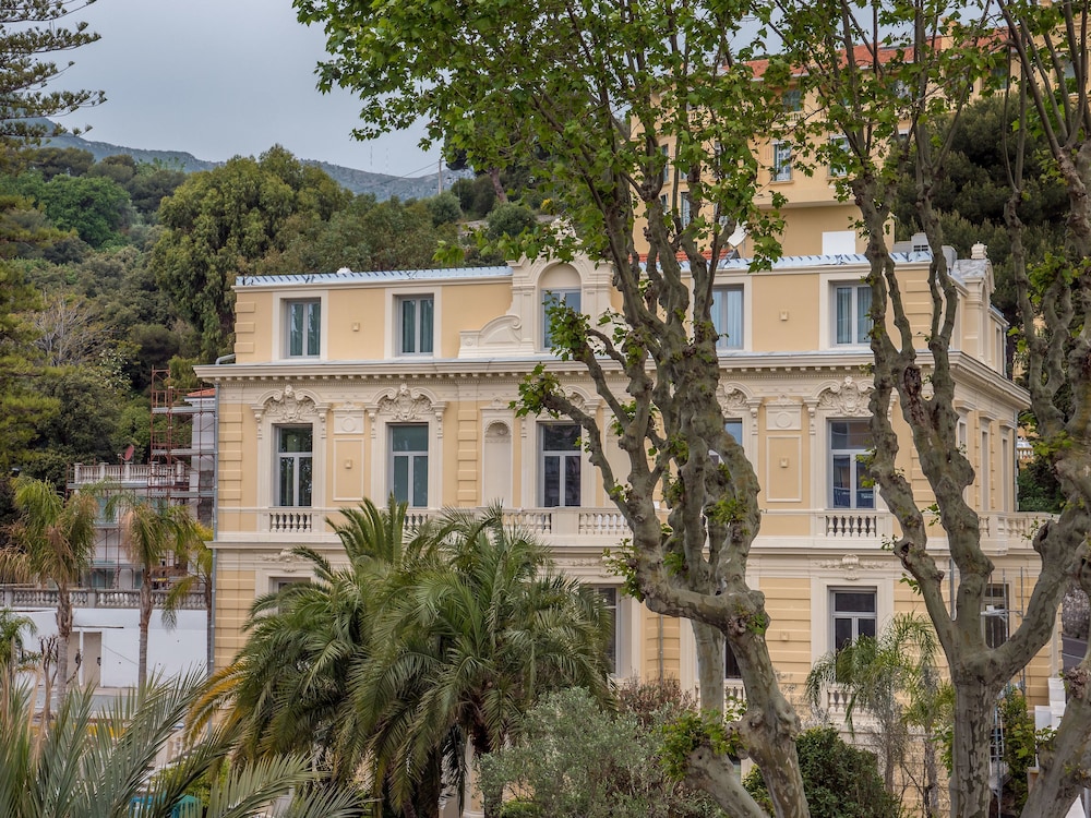 Villa Genesis 57/64