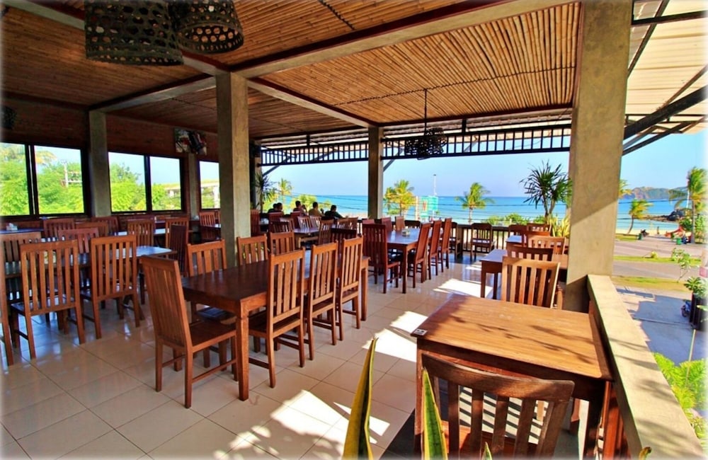 Bungalow And Restaurant Anda 13/30