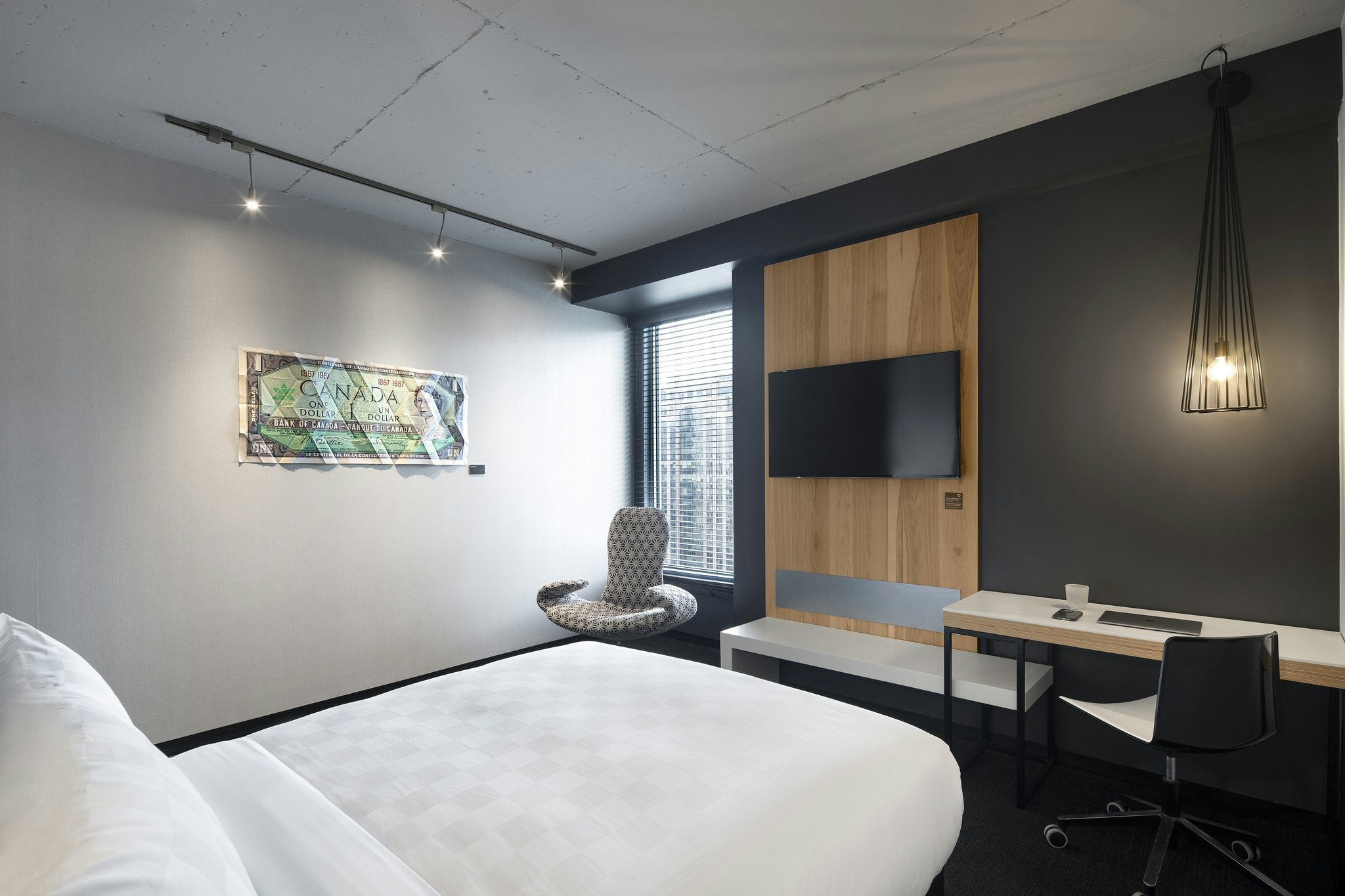 Room, Queen Bed
