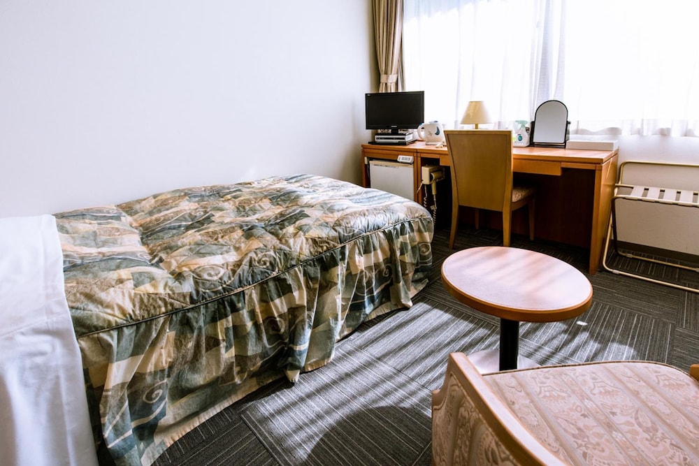 Kokura Recent Hotel 45/57