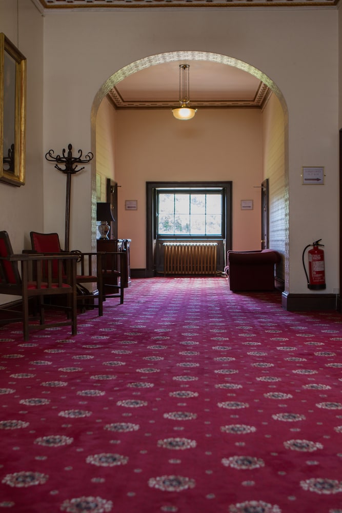 Wortley Hall 4/50