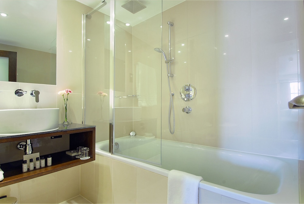 Park Grand London Kensington 14/28