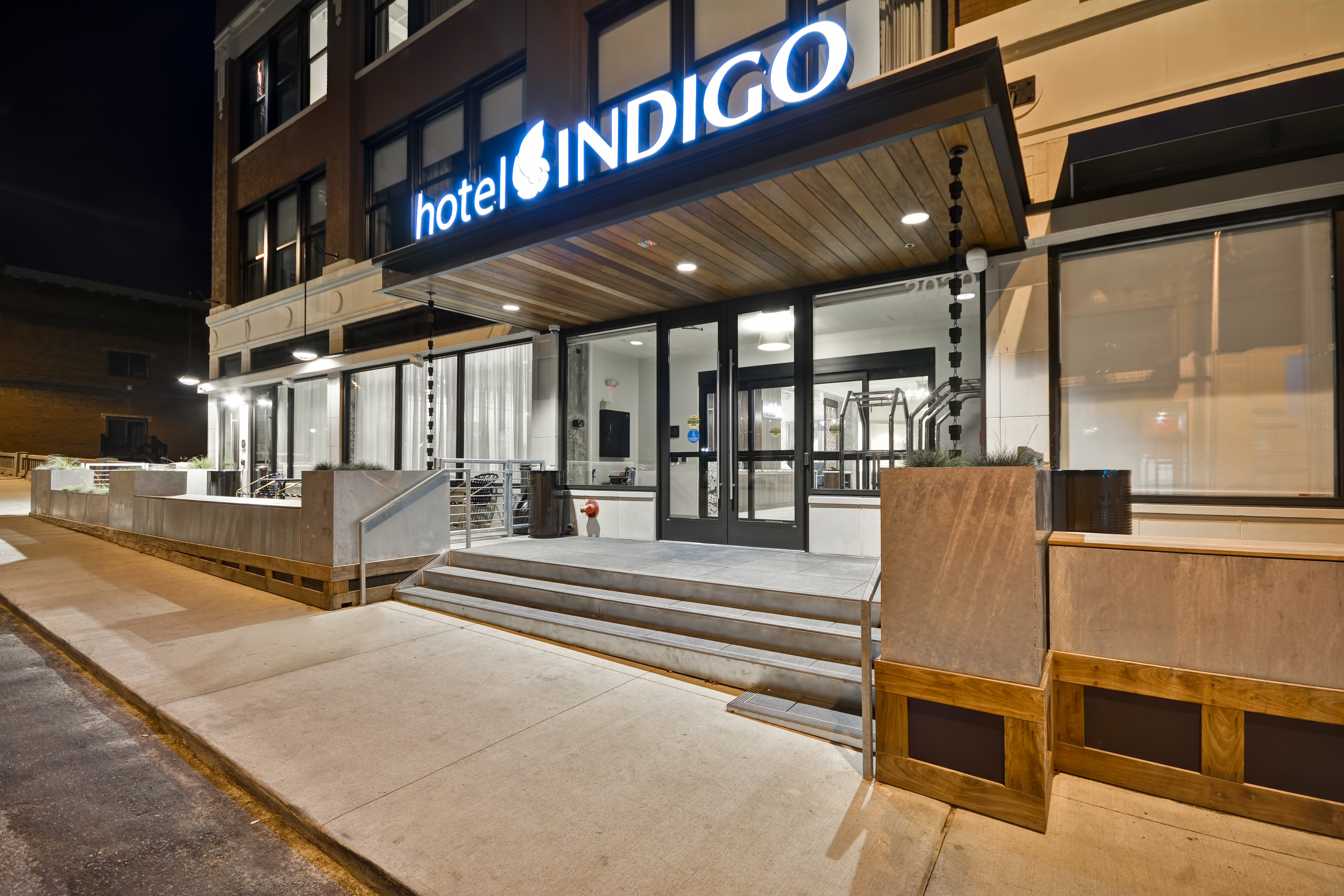 Hotel Indigo Kansas City The Crossroads 80/82