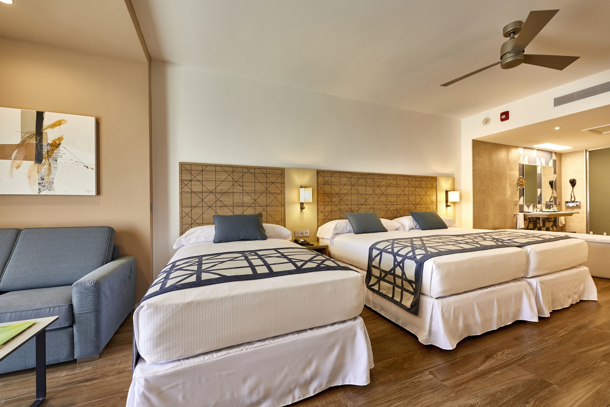Grand, Junior Suite