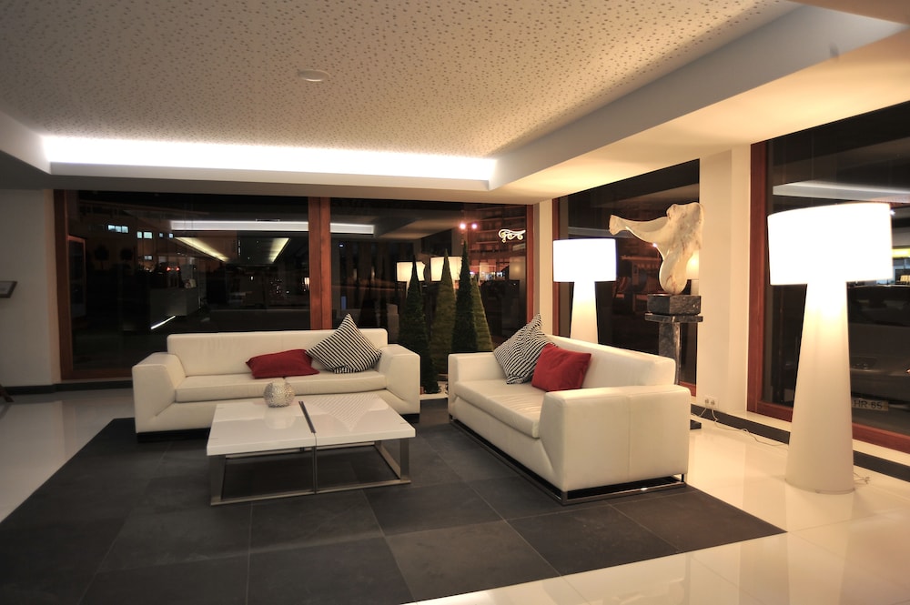 Axis Ofir Beach Resort 30/49
