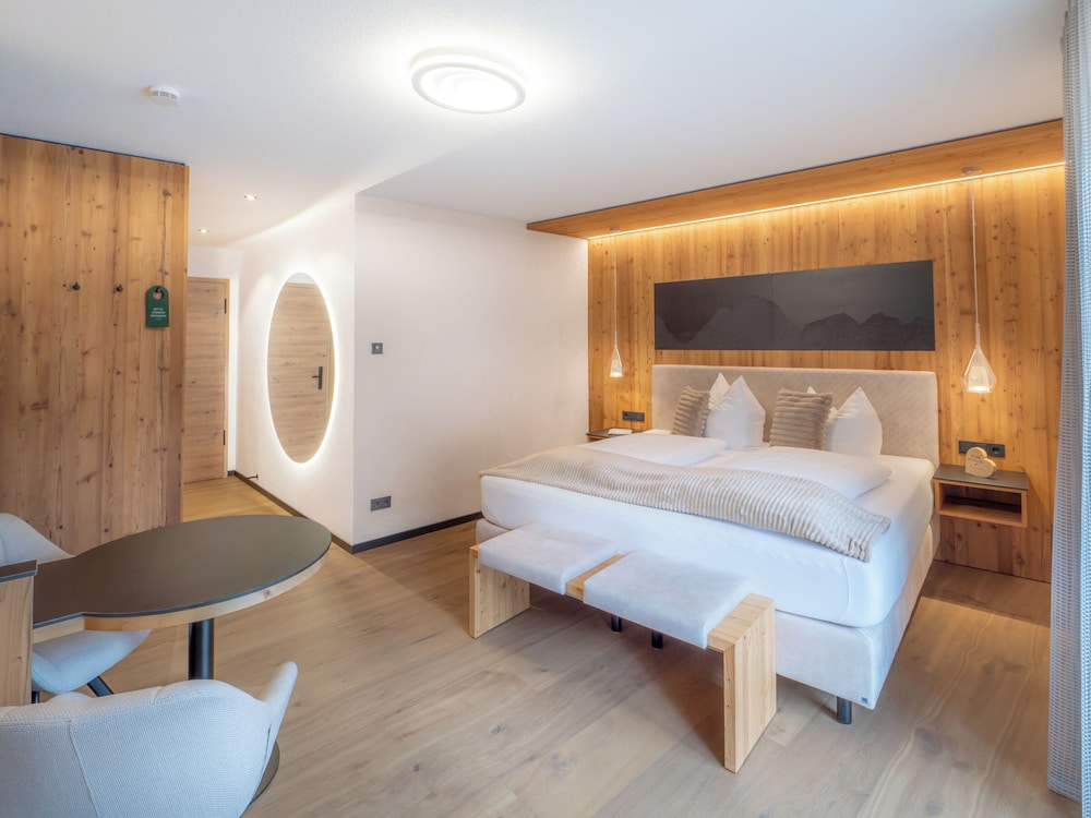 Landhotel Goldenes Kreuz 13/43