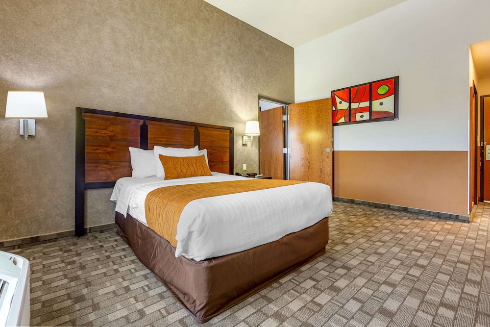 Comfort Inn Chihuahua, CHH 12/27