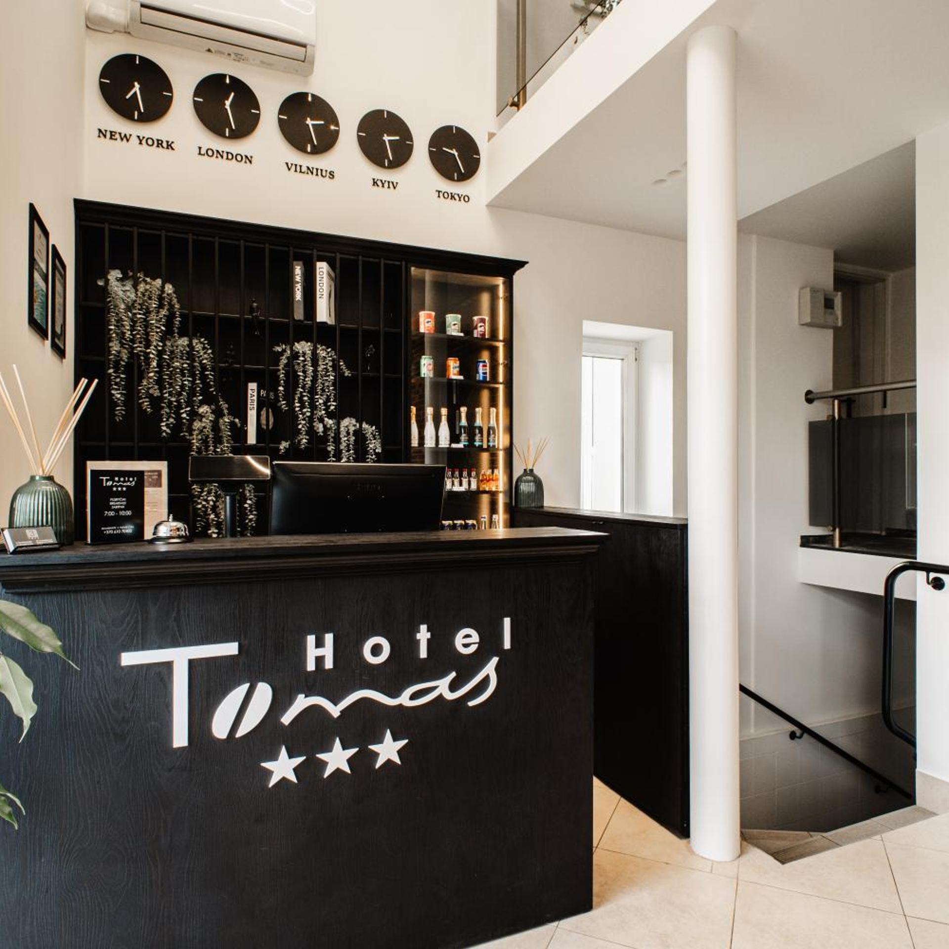 Hotel Tomas 9/50