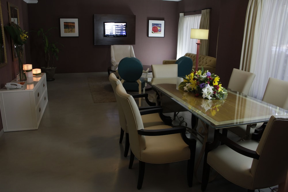 Buganvillas Hotel Suites Spa 64/73